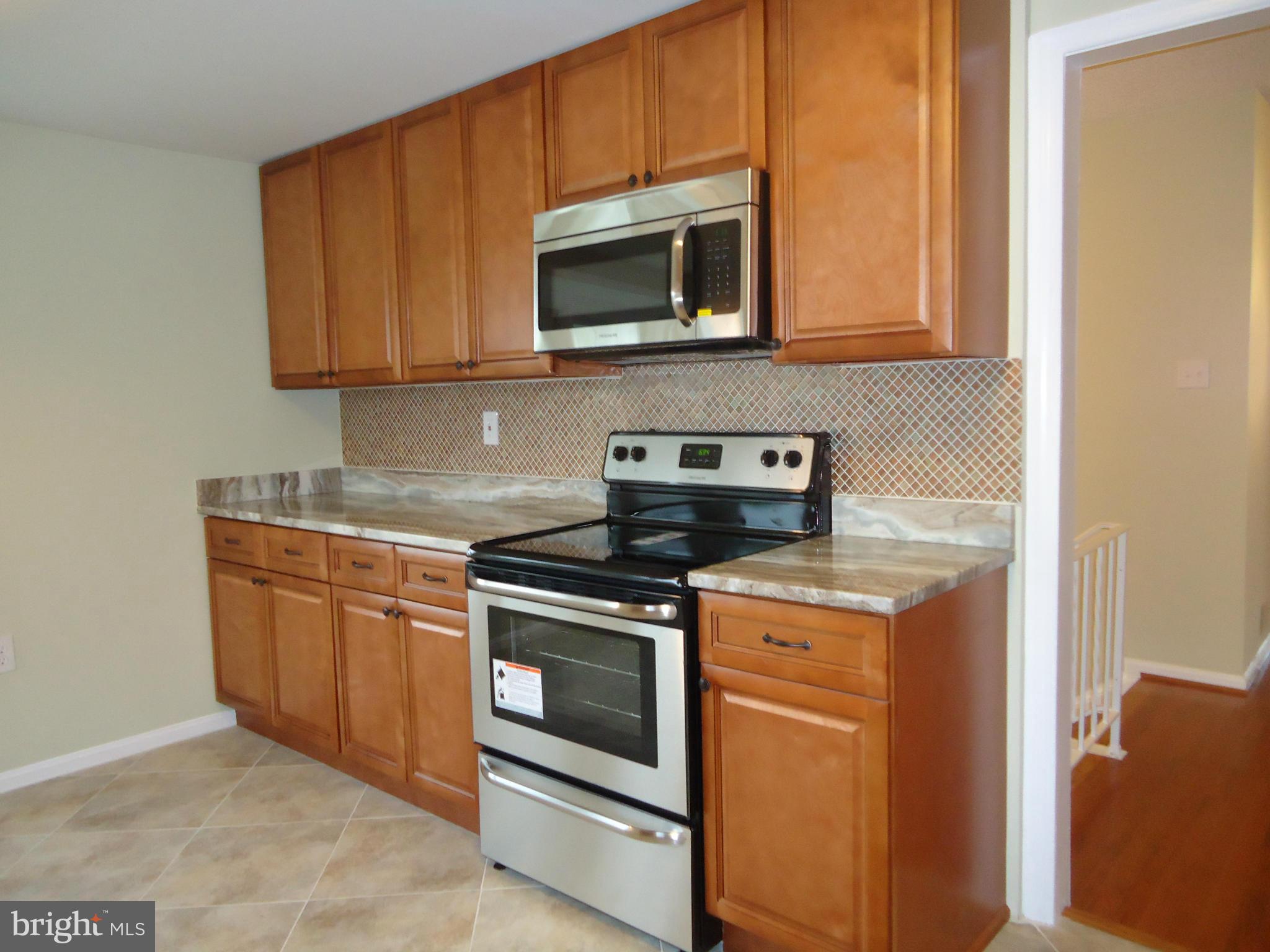 12062 Pierce Road Waldorf, MD 20601 - Photo 9 of 27 Kitchen