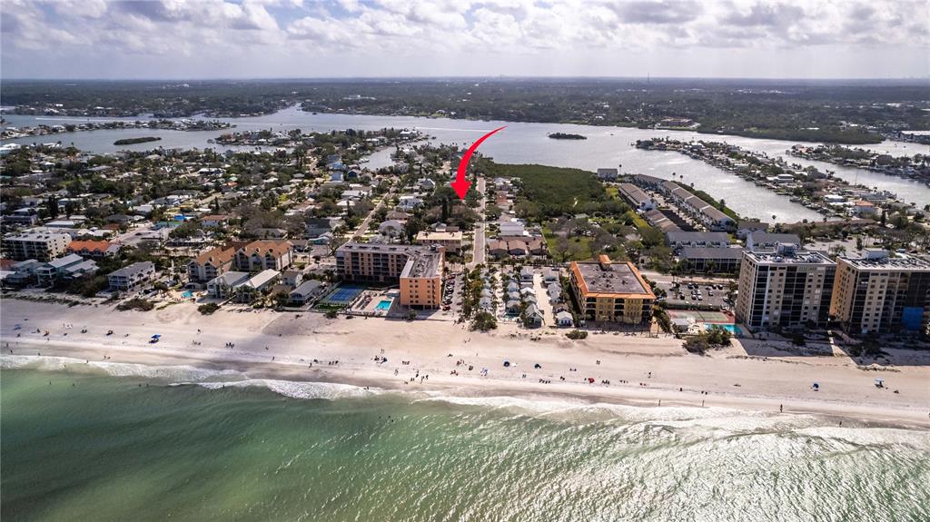 122 10th Avenue North Indian Rocks Beach, FL 33785 - Photo 14 of 52