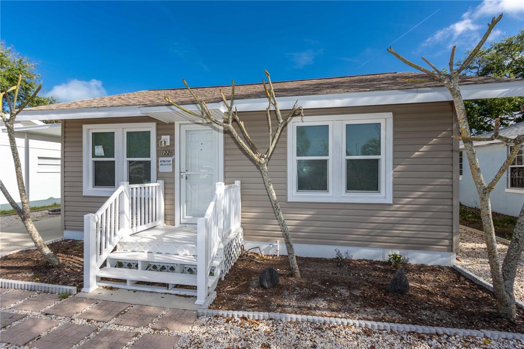 122 10th Avenue North Indian Rocks Beach, FL 33785 - Photo 17 of 52