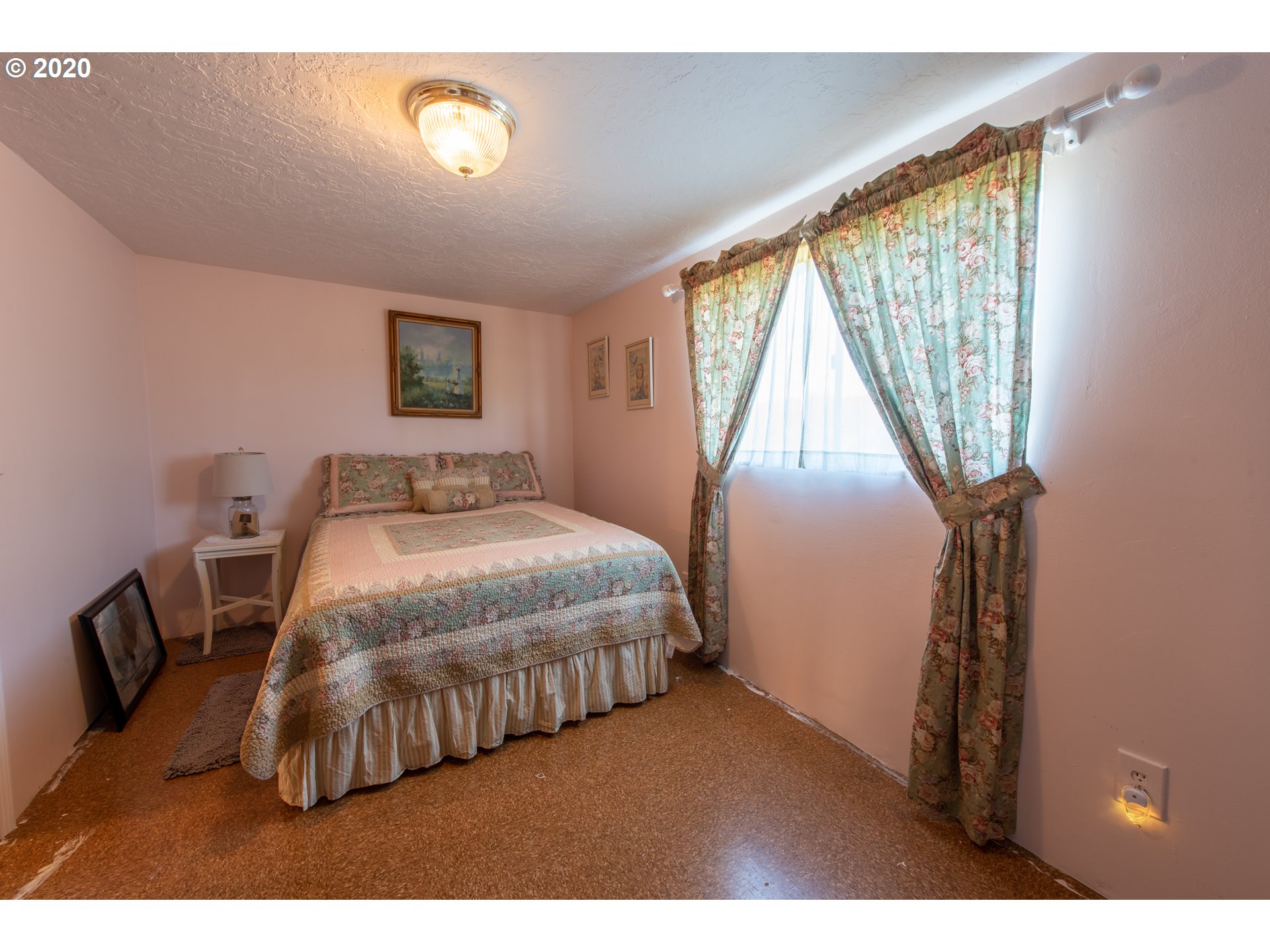 56218 Weekly Creek Road Myrtle Point, OR 97458 - Photo 18 of 32 Gallery Image 18