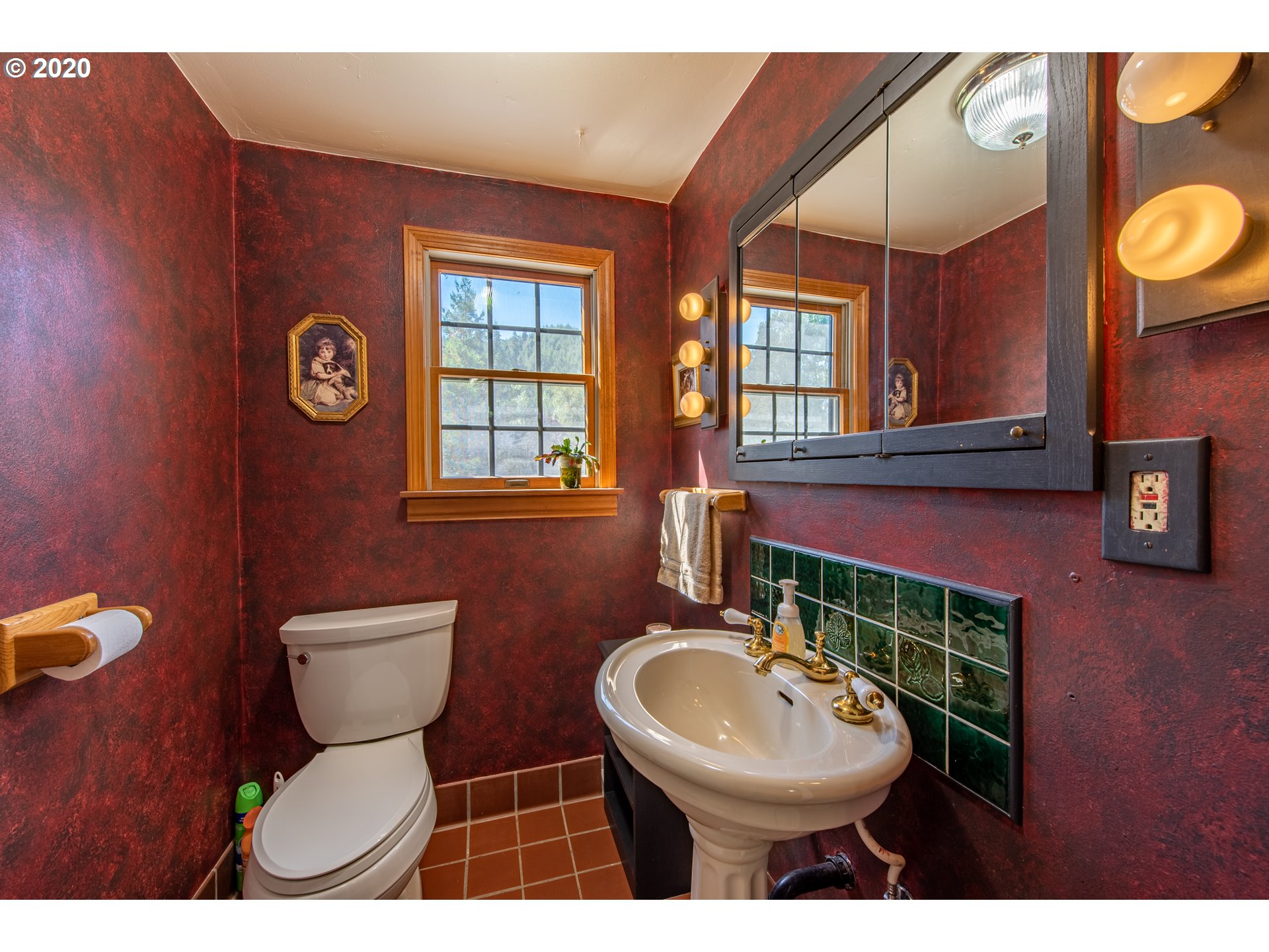 56218 Weekly Creek Road Myrtle Point, OR 97458 - Photo 19 of 32 Gallery Image 19