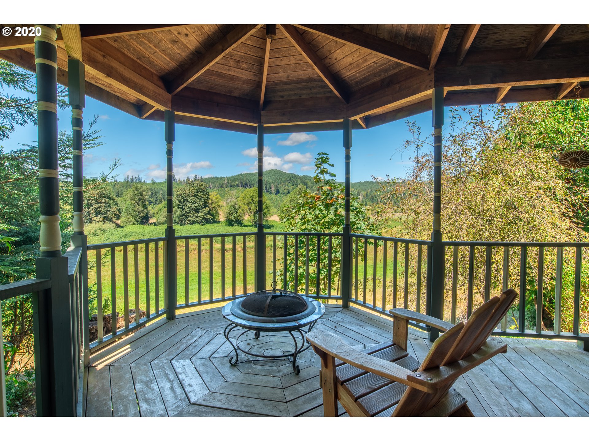56218 Weekly Creek Road Myrtle Point, OR 97458 - Photo 6 of 32 Gallery Image 6