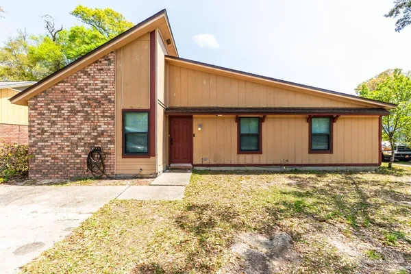 $189,990 | 4246 Baywoods Drive, Pensacola, FL 32504