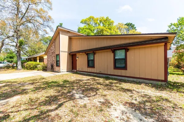 $189,990 | 4246 Baywoods Drive, Pensacola, FL 32504