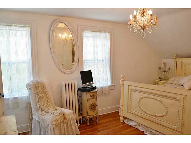 114 Alfred Drowne Road Barrington, RI 02806 - Photo 13 of 17 Master Bedroom.