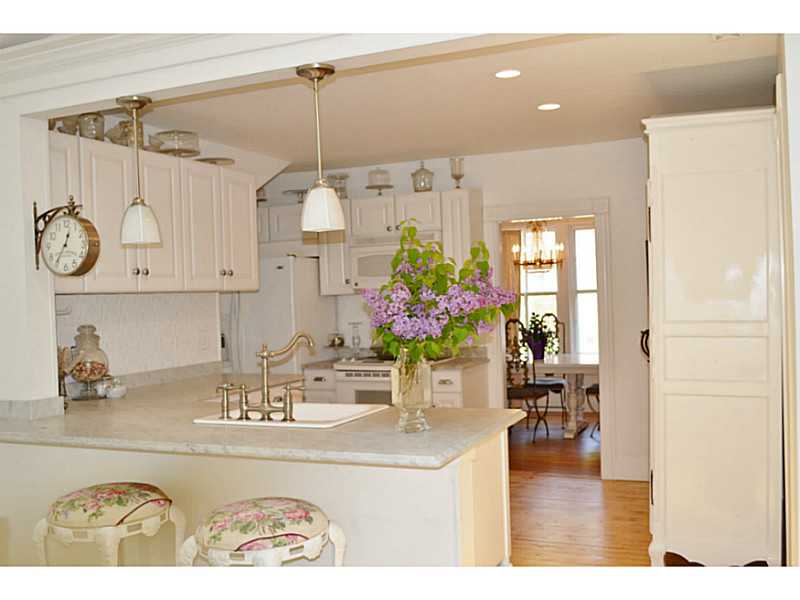 114 Alfred Drowne Road Barrington, RI 02806 - Photo 9 of 17 Kitchen.