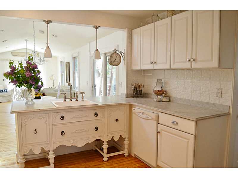 114 Alfred Drowne Road Barrington, RI 02806 - Photo 10 of 17 Kitchen.