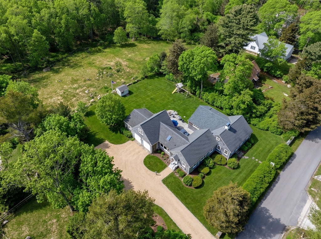 81 Aucoot Road Mattapoisett, MA 02739 - Photo 38 of 41