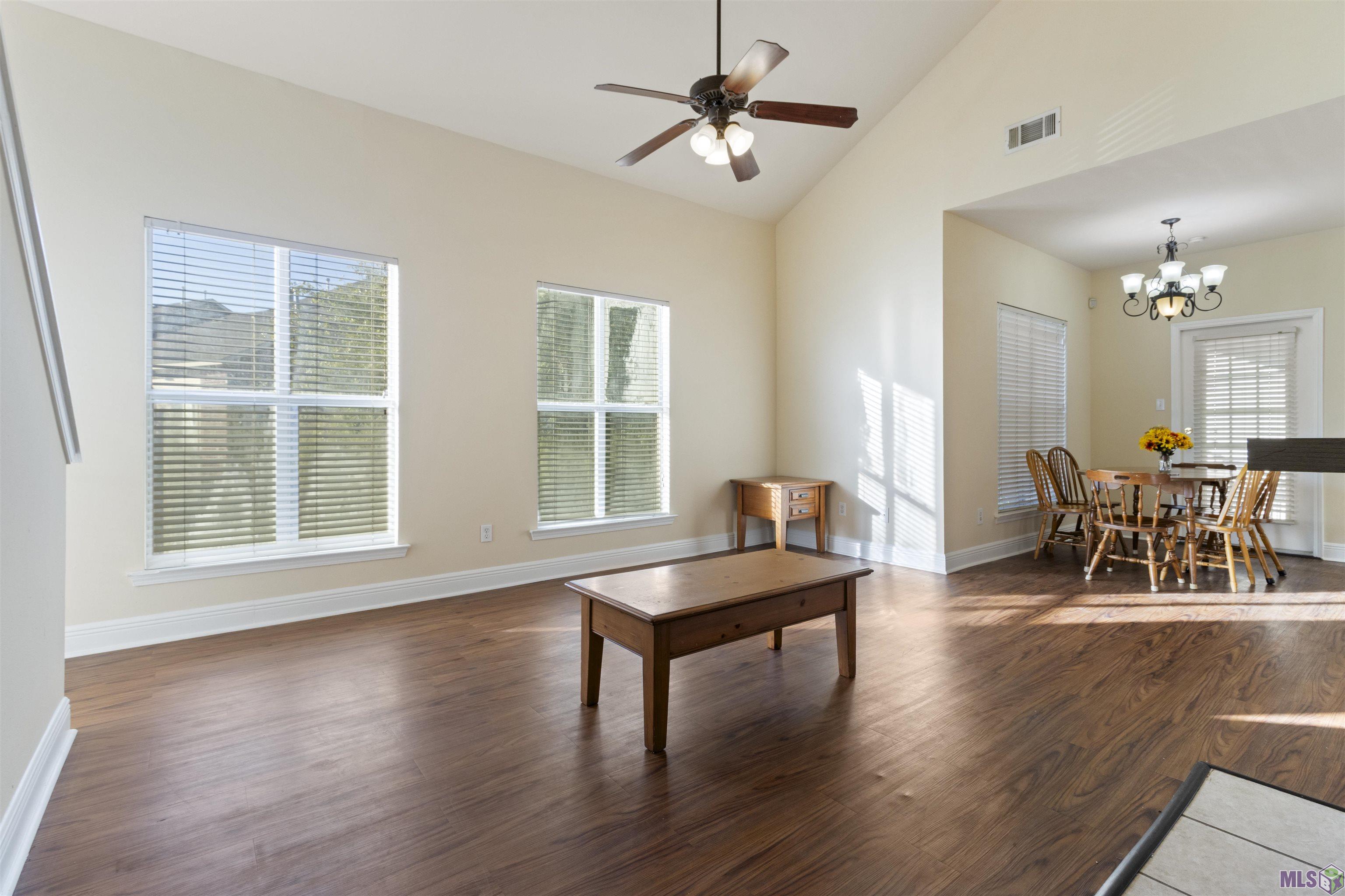 5167 Etta Street, Unit 9F Baton Rouge, LA 70820 - Photo 2 of 24 Gallery Image 2
