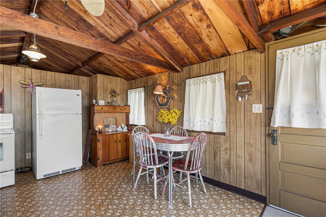 29 Andrew Comstock Road Warwick, RI 02886 - Photo 20 of 28