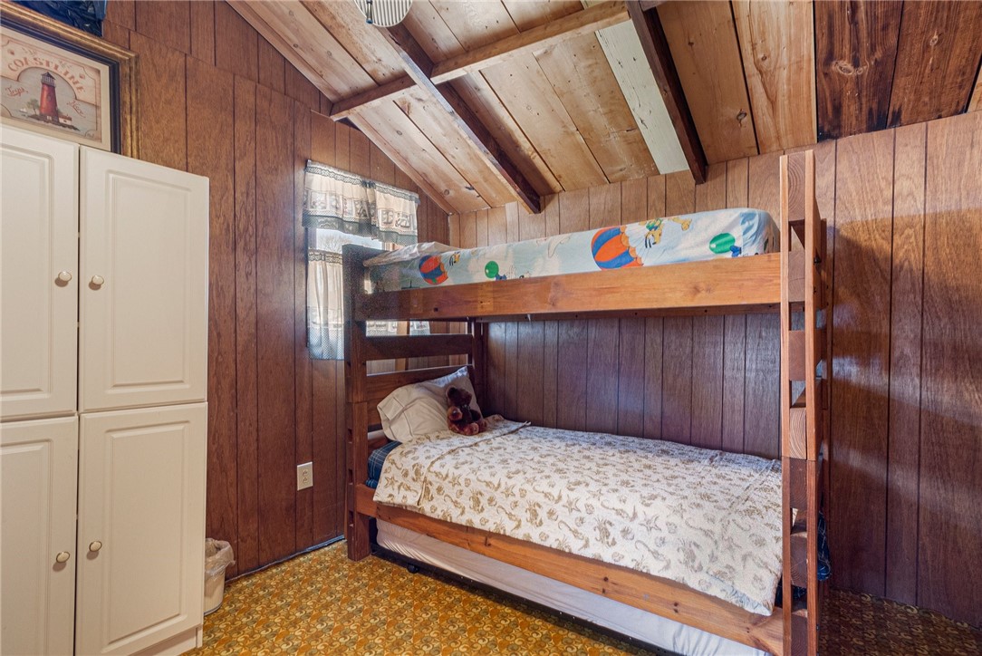 29 Andrew Comstock Road Warwick, RI 02886 - Photo 25 of 28