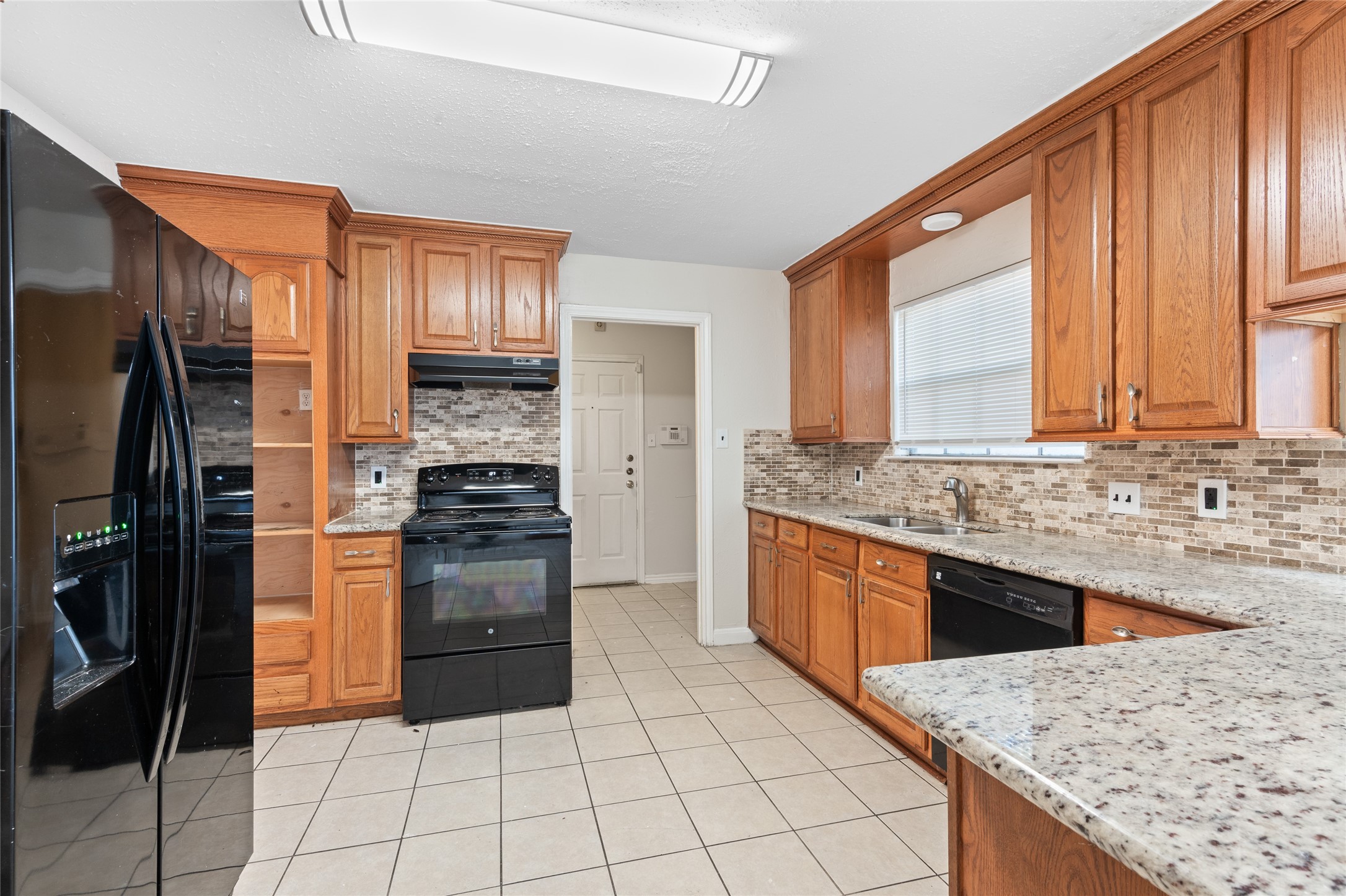 14714 Ridgechase Lane Houston, TX 77014 - Photo 10 of 29