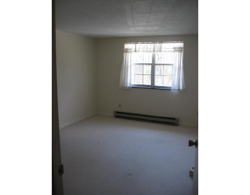 62 Leonard Road, Unit 62 Boxborough, MA 01719 - Photo 5 of 6 Gallery Image 5
