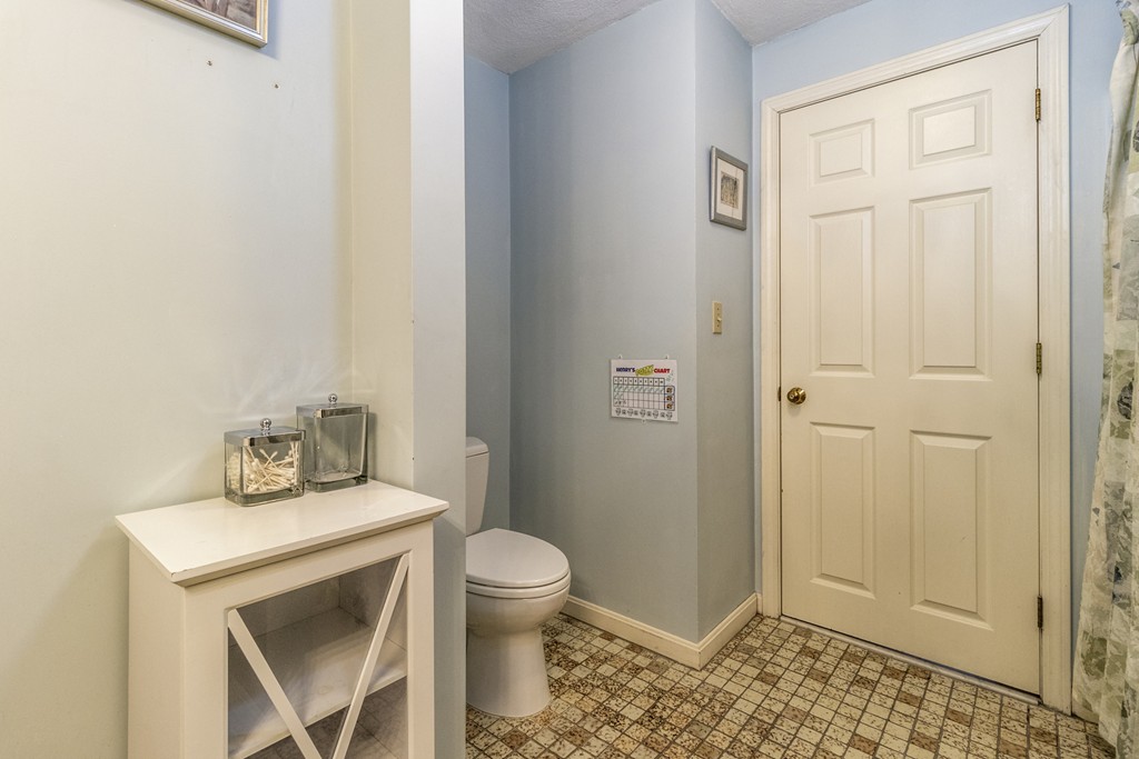 10 Oak Ridge Drive, Unit 1 Maynard, MA 01754 - Photo 13 of 20 Gallery Image 13