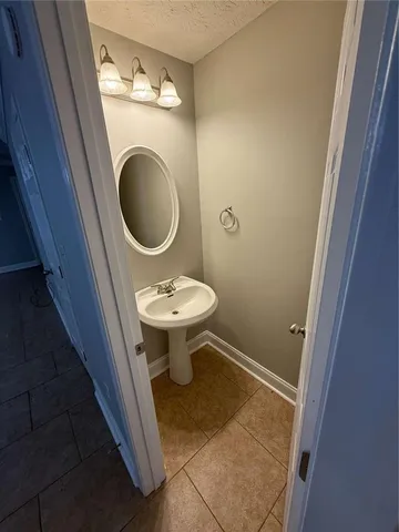 $1,750 | 105 Westchester Drive, Unit A3, Athens, GA 30606