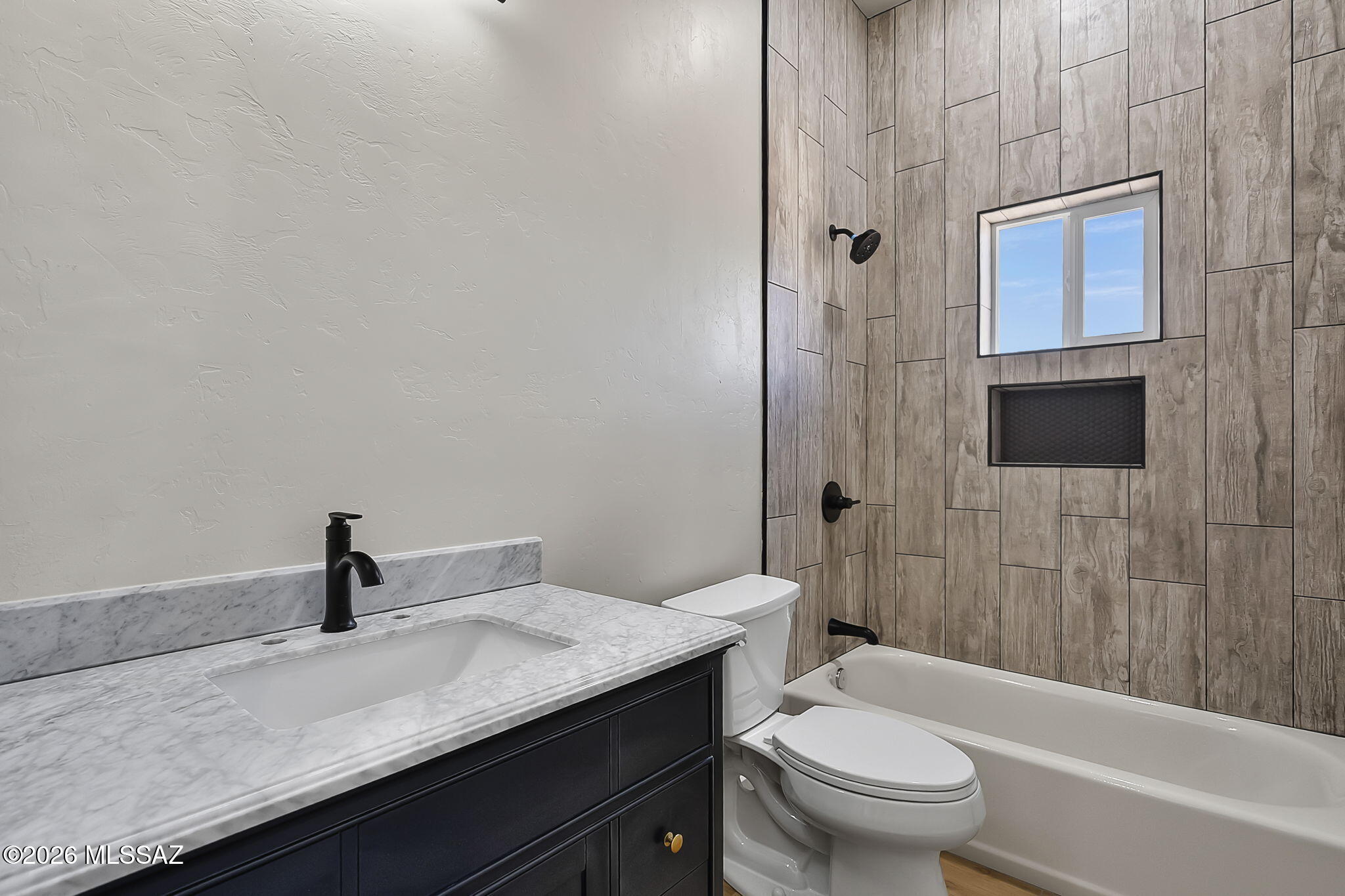 1678 Ave Calamar Rio Rico, AZ 85648 - Photo 11 of 28 1678 Avenida Calamar