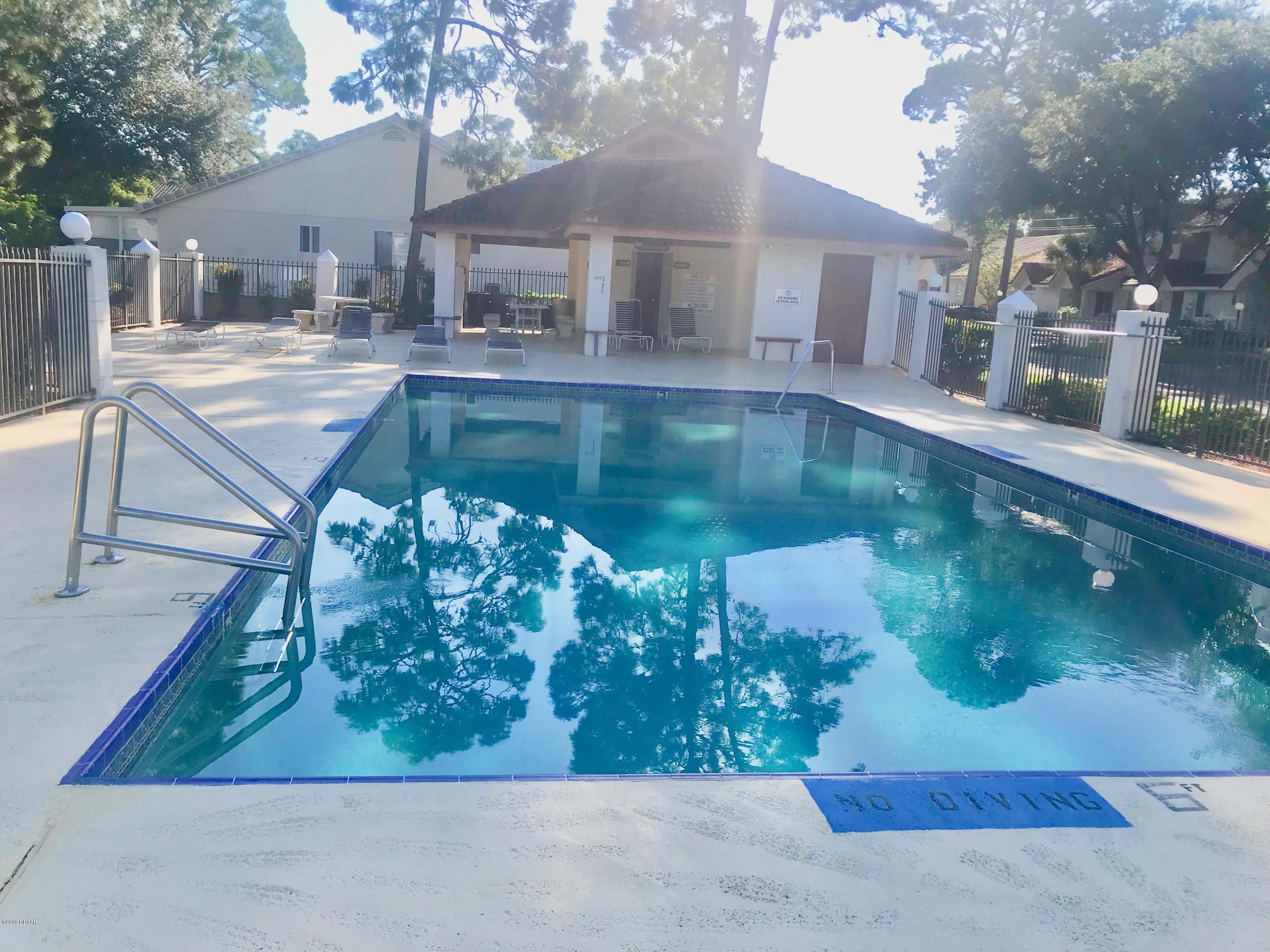 3542 Creekside Road, Unit B Port Orange, FL 32129 - Photo 15 of 17 IMG_2349