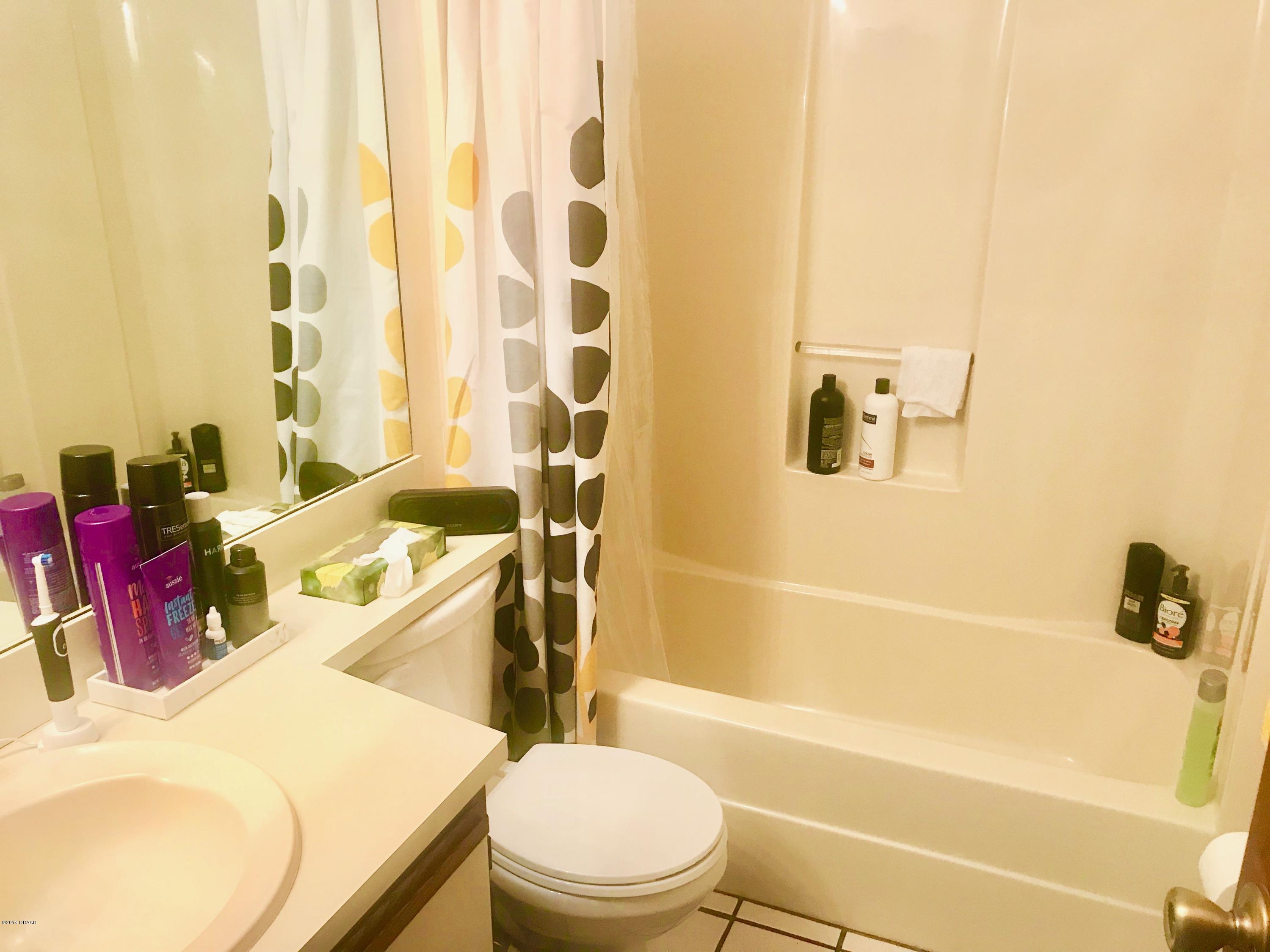3542 Creekside Road, Unit B Port Orange, FL 32129 - Photo 8 of 17 IMG_2335