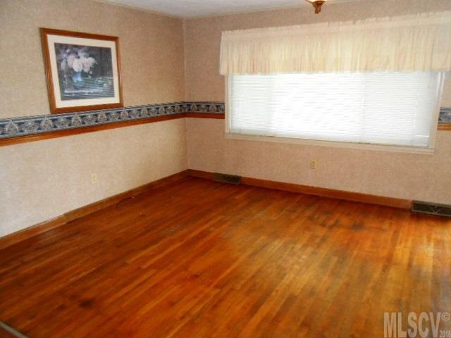 2914 Old Morganton Road Southwest Lenoir, NC 28645 - Photo 4 of 25 Gallery Image 4