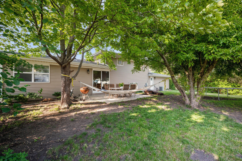 537 West Stearns Road Bartlett, IL 60103 - Photo 28 of 30 a view of a house with backyard and sitting area