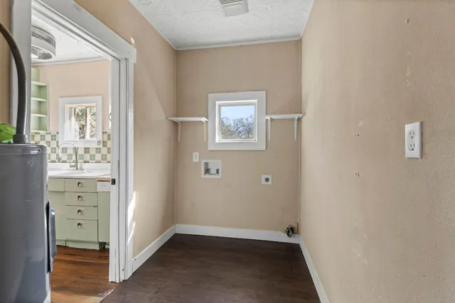 wooden floor in an empty room