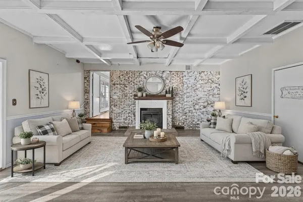 $440,000 | 117 Robinson Avenue, Matthews, NC 28104
