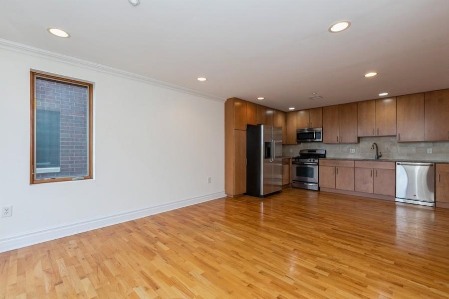 17 Meadow Road, Unit 401 Rutherford, NJ 07070 - Photo 8 of 21