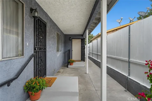 a car parked in front of a house