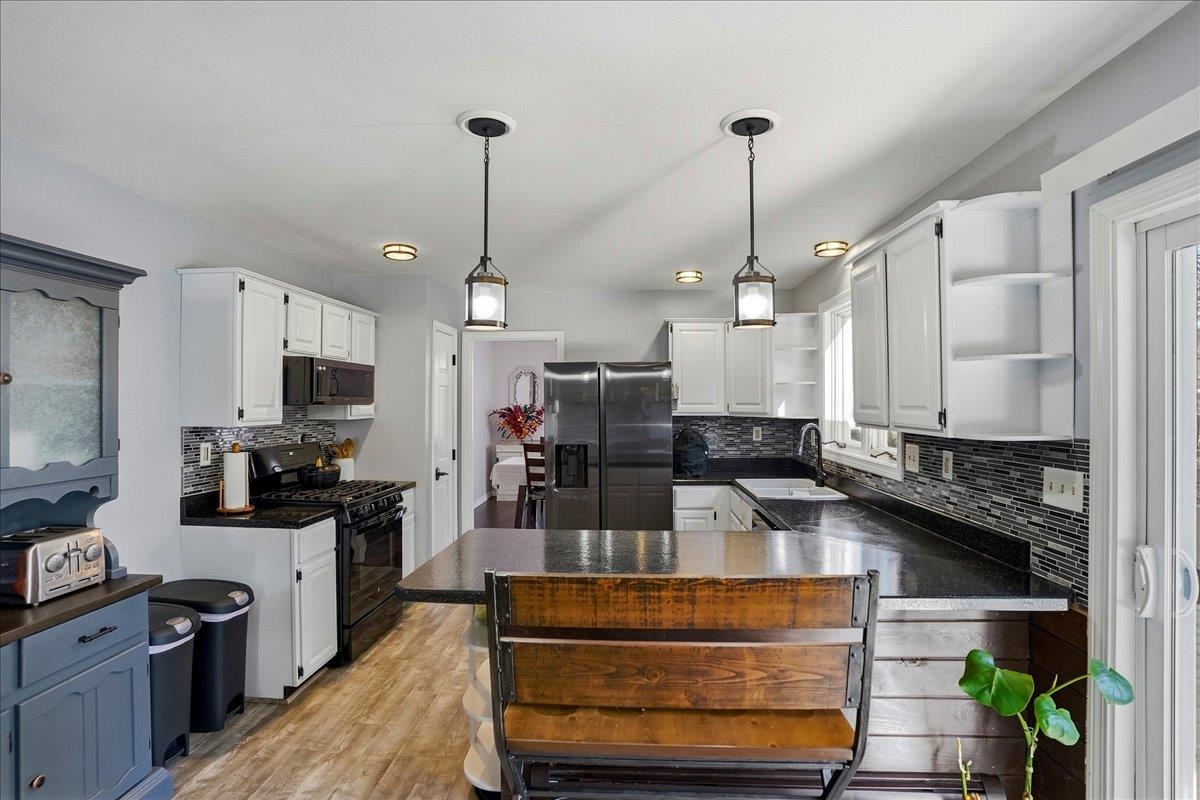 852 Highway 109 Waterville, VT 05492 - Photo 8 of 42