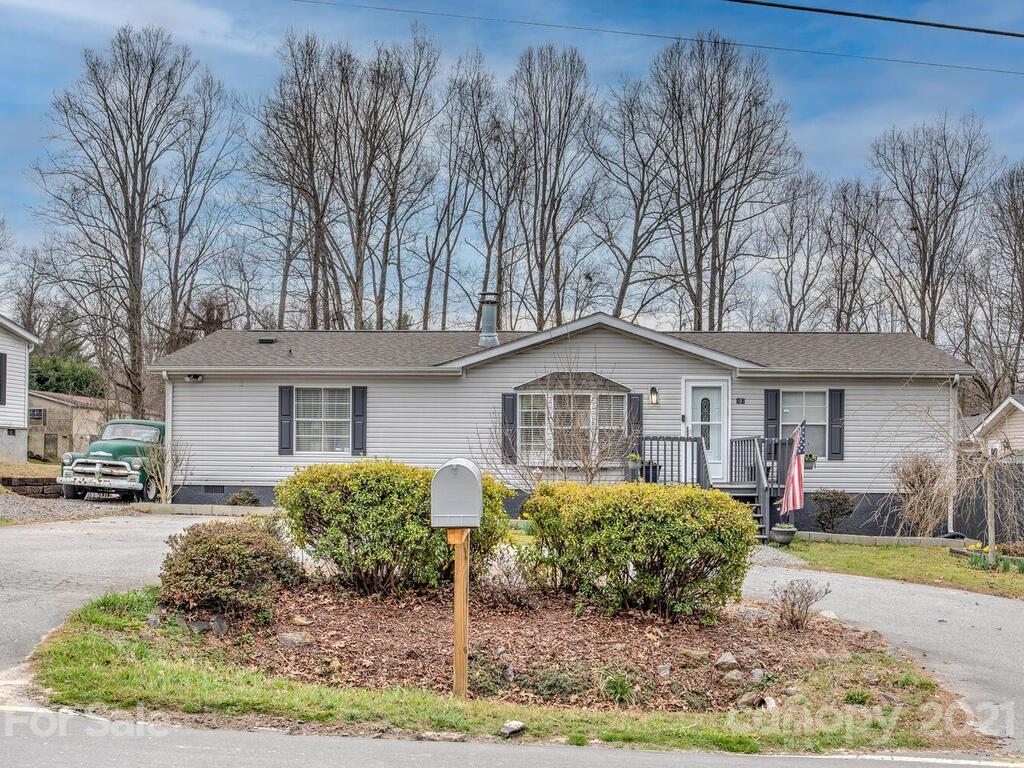 107 Liberty Road Candler, NC 28715 - Photo 2 of 23 Gallery Image 2