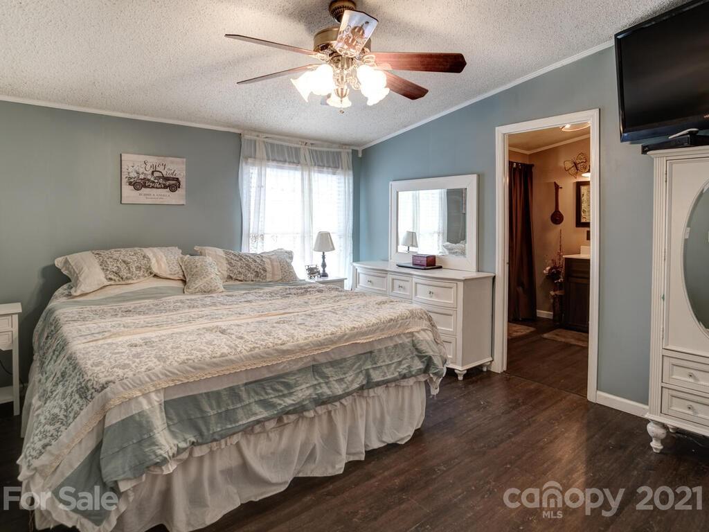107 Liberty Road Candler, NC 28715 - Photo 14 of 23 Gallery Image 14