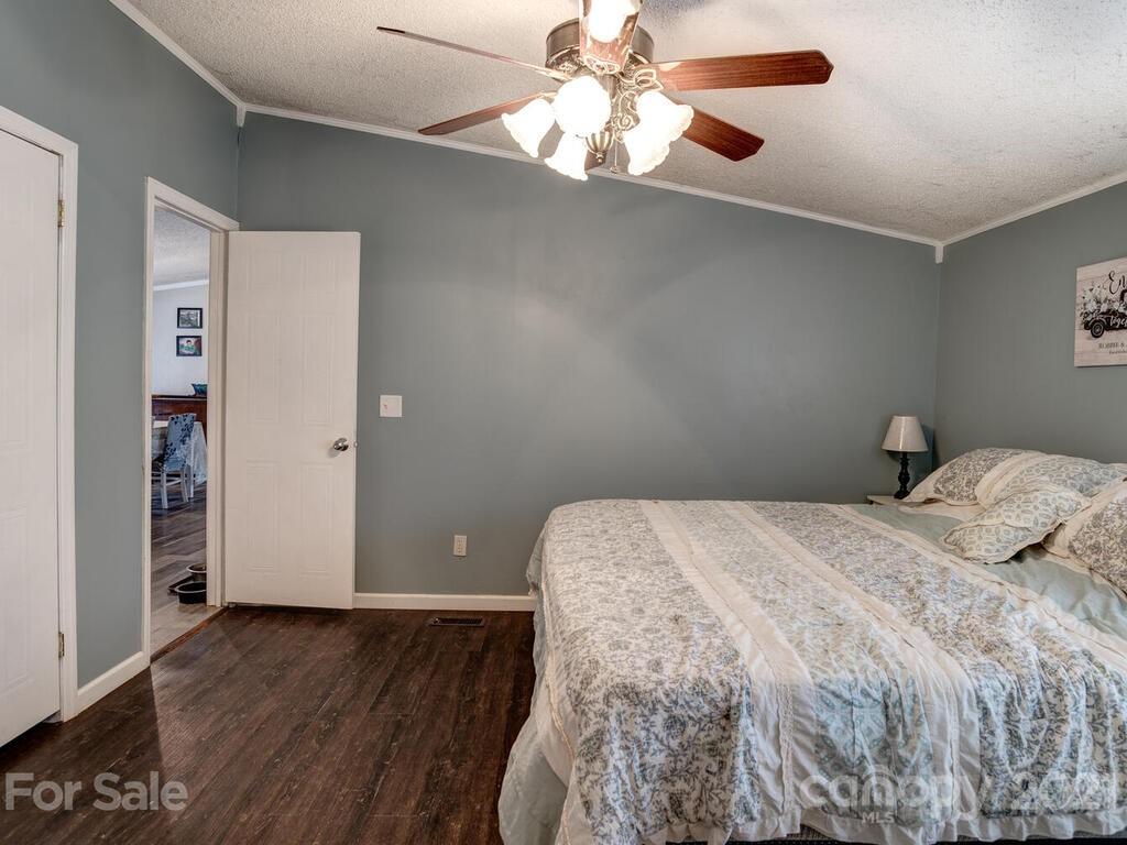 107 Liberty Road Candler, NC 28715 - Photo 15 of 23 Gallery Image 15