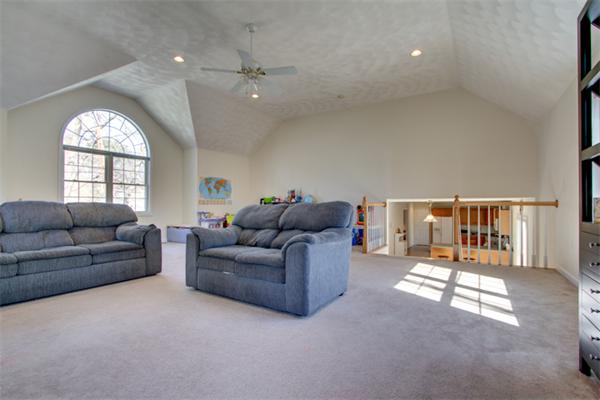 23 Burlington Road Billerica, MA 01821 - Photo 9 of 30 Gallery Image 9