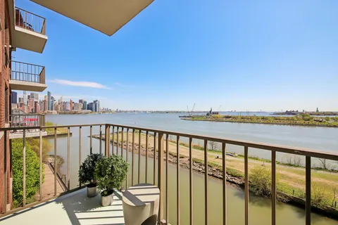 $1,875,000 | 1 Greene Street, Unit 601, Jersey City, NJ 07302