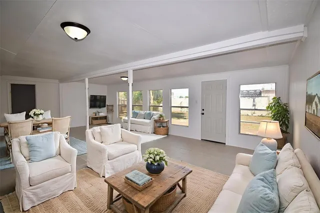 $247,500 | 2013 South High Street, Brady, TX 76825