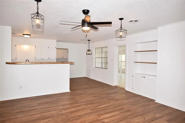 $247,500 | 2013 South High Street, Brady, TX 76825