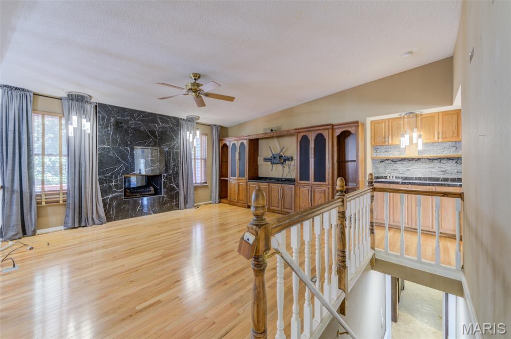 715 Shallowcreek View Manchester, MO 63021 - Photo 14 of 68 Gallery Image 14
