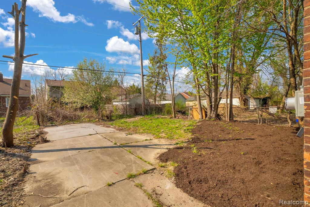 9641 Balfour Road Detroit, MI 48224 - Photo 19 of 20 Gallery Image 19