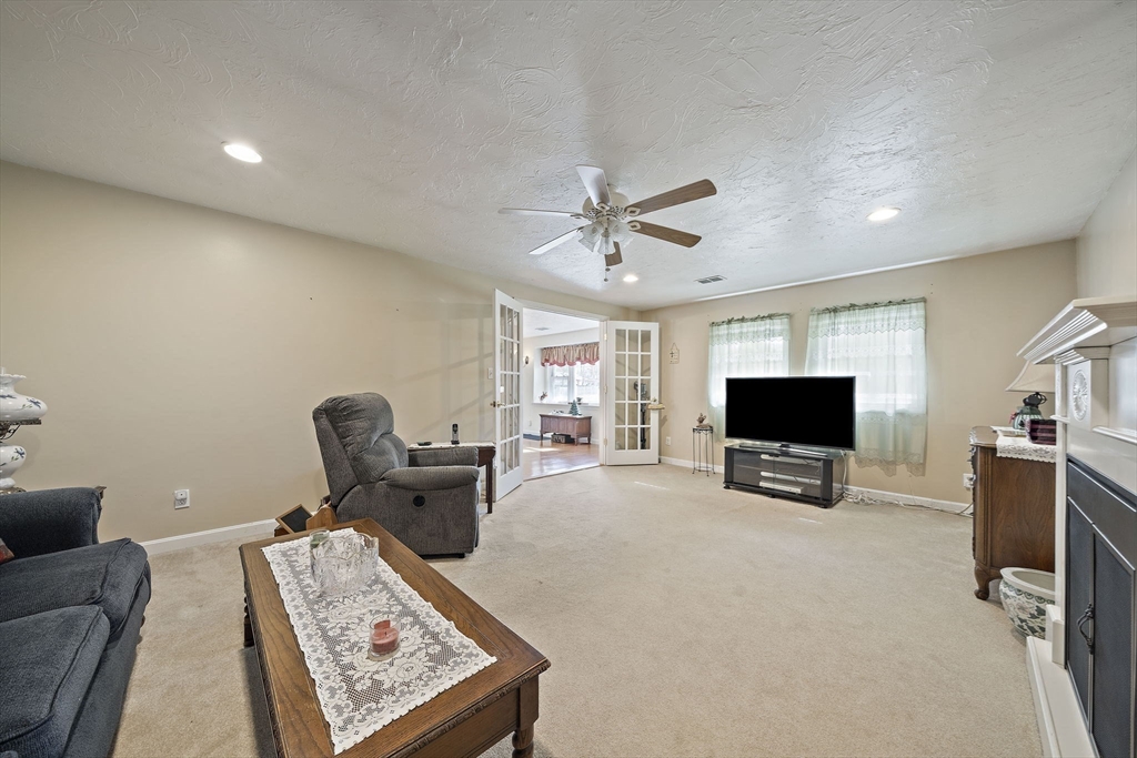 106 Sinclair Road Brockton, MA 02302 - Photo 14 of 24