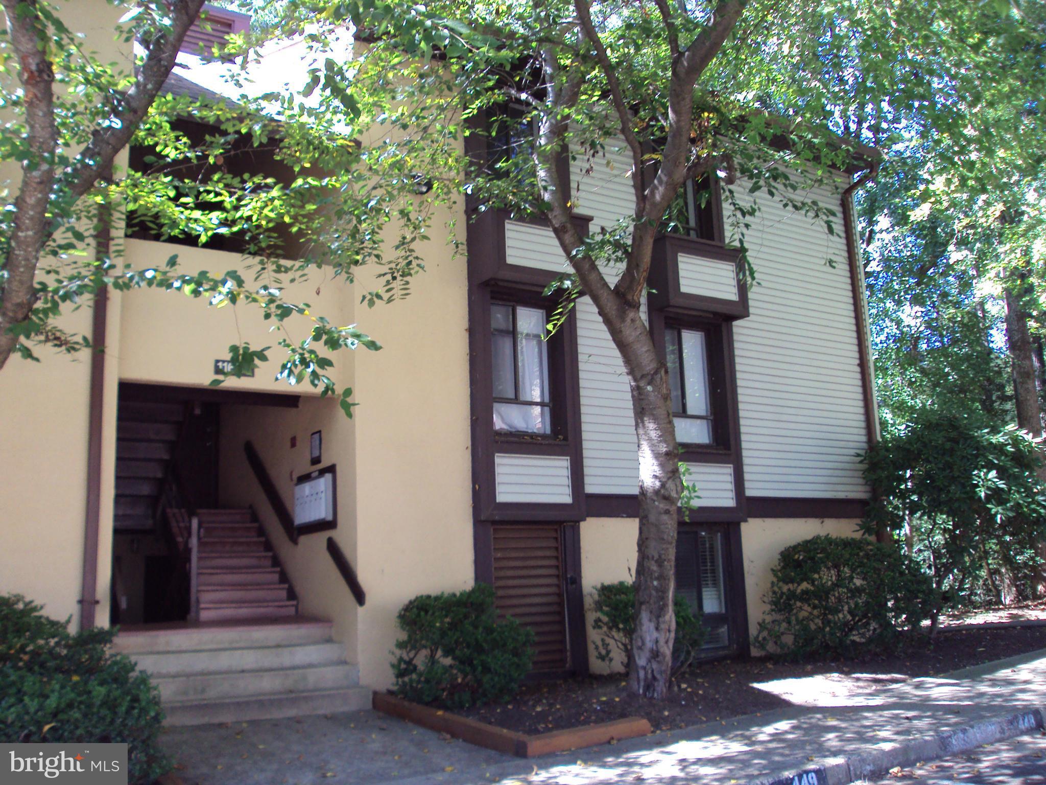 11658 Stoneview Square, Unit 22C Reston, VA 20191 - Photo 1 of 22 Exterior (Front)