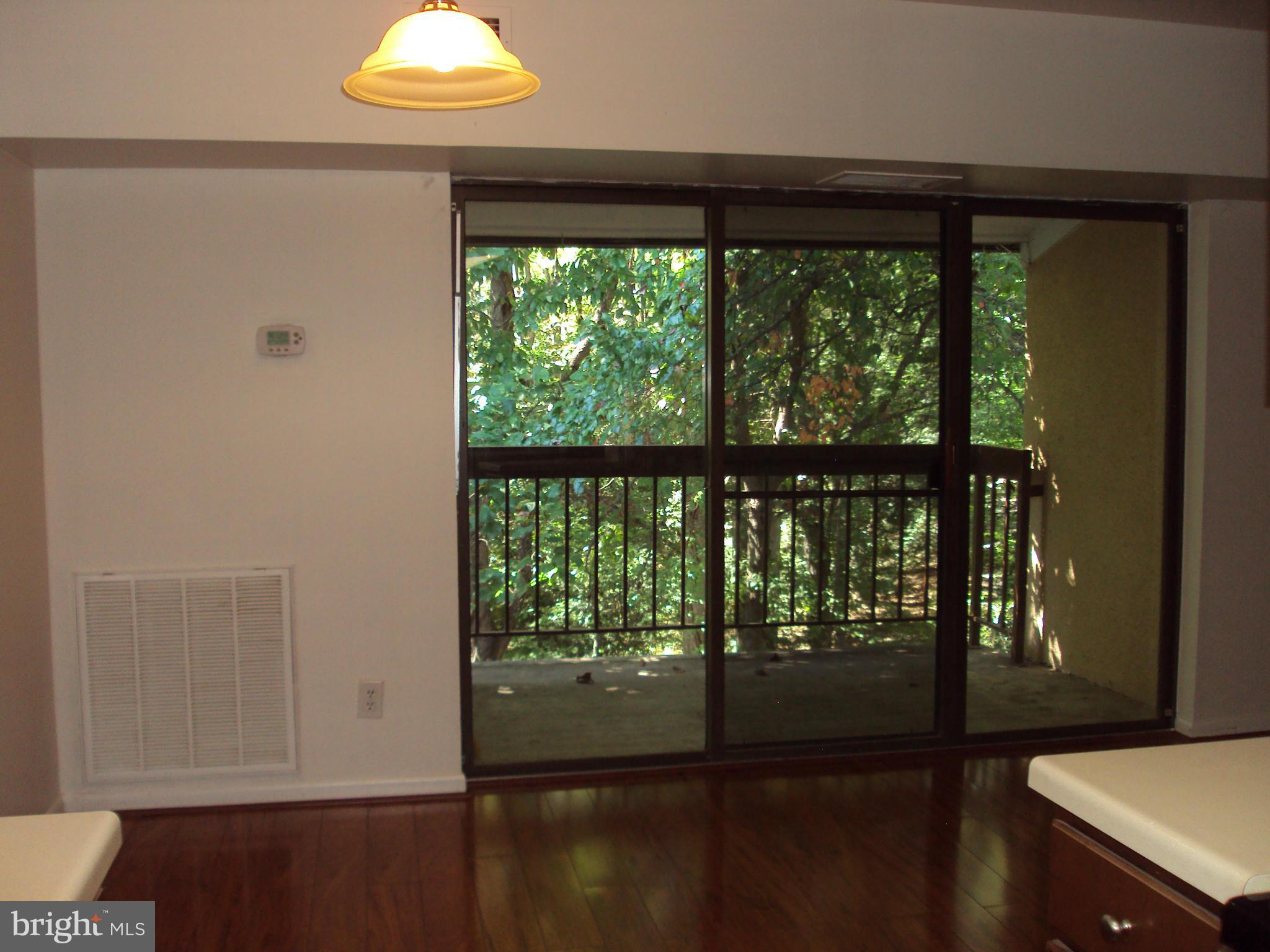 11658 Stoneview Square, Unit 22C Reston, VA 20191 - Photo 9 of 22 Dining Room