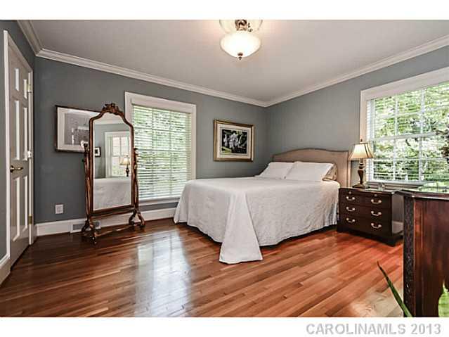 1509 Sterling Road Charlotte, NC 28209 - Photo 9 of 11 Gallery Image 9