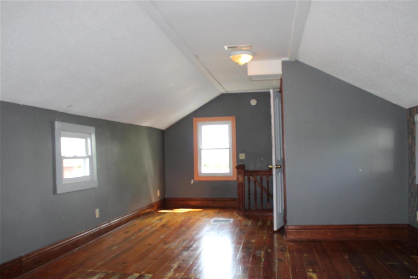 8082 Lindenbroker Road Worden, IL 62097 - Photo 36 of 56 Gallery Image 36