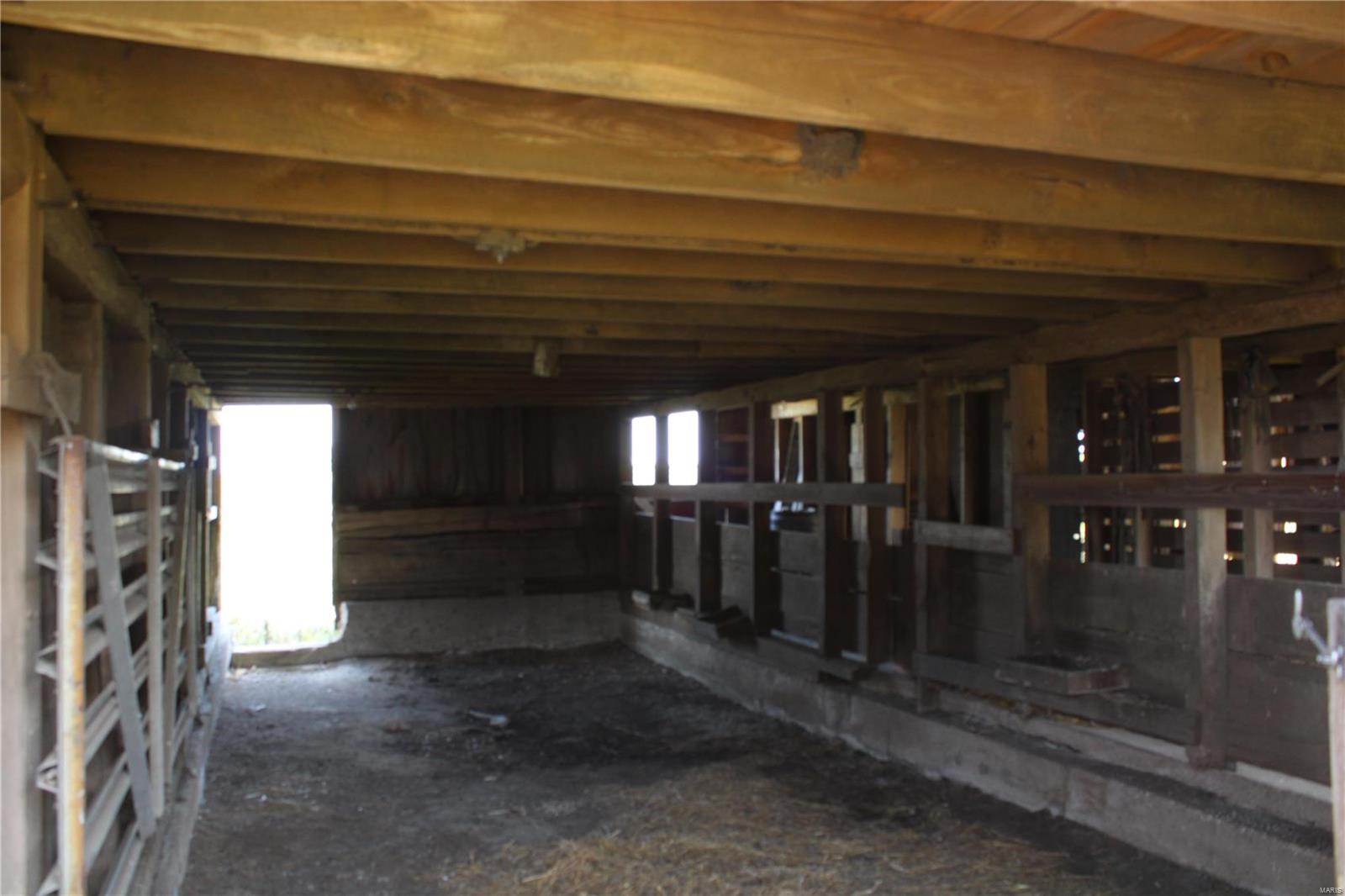 8082 Lindenbroker Road Worden, IL 62097 - Photo 44 of 56 Gallery Image 44