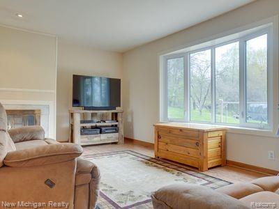 1100 West Avon Road Rochester Hills, MI 48309 - Photo 6 of 26
