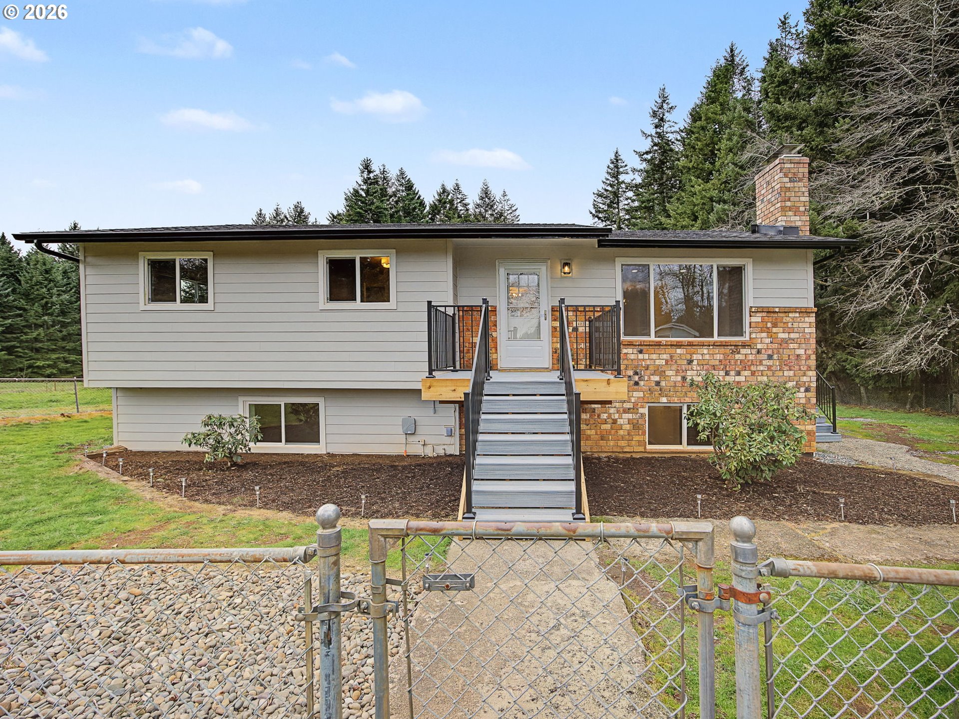 23851 South Day Hill Road Estacada, OR 97023 - Photo 1 of 47
