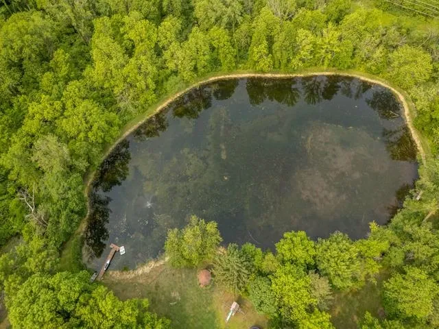 $1,500,000 | 2373 Geddes Road, Rockford, IL 61103