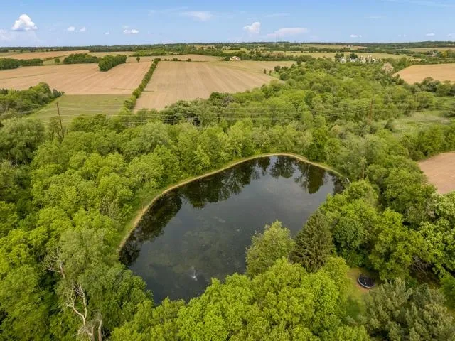 $1,500,000 | 2373 Geddes Road, Rockford, IL 61103