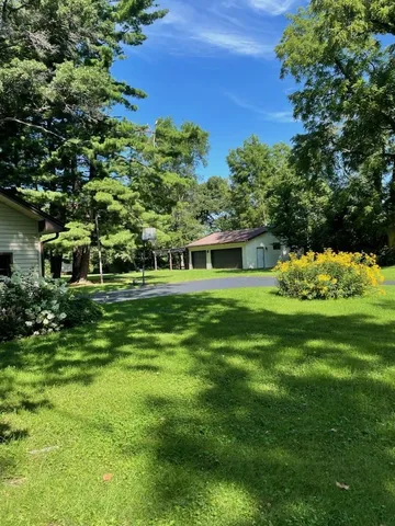 $1,500,000 | 2373 Geddes Road, Rockford, IL 61103