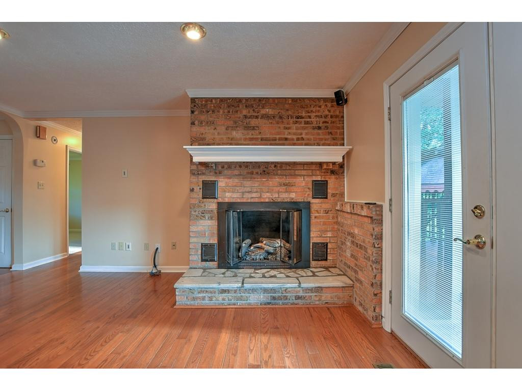 23368 Highpoint Road Bristol, VA 24202 - Photo 12 of 30 Photo 12